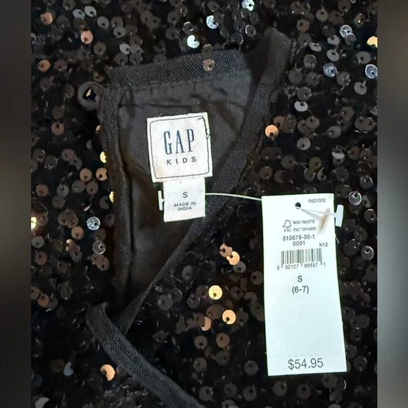 GAP Kids size small (6-7) black sequin top. - Picture 9 of 10
